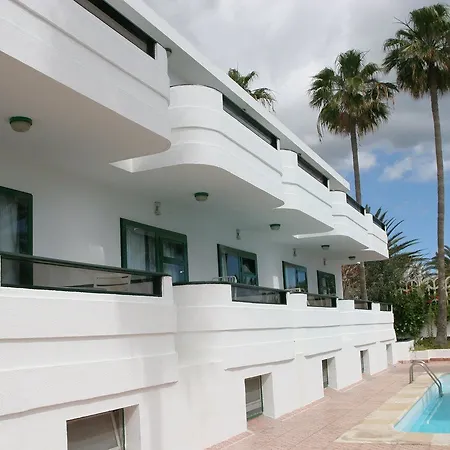 Olympia Apartment *